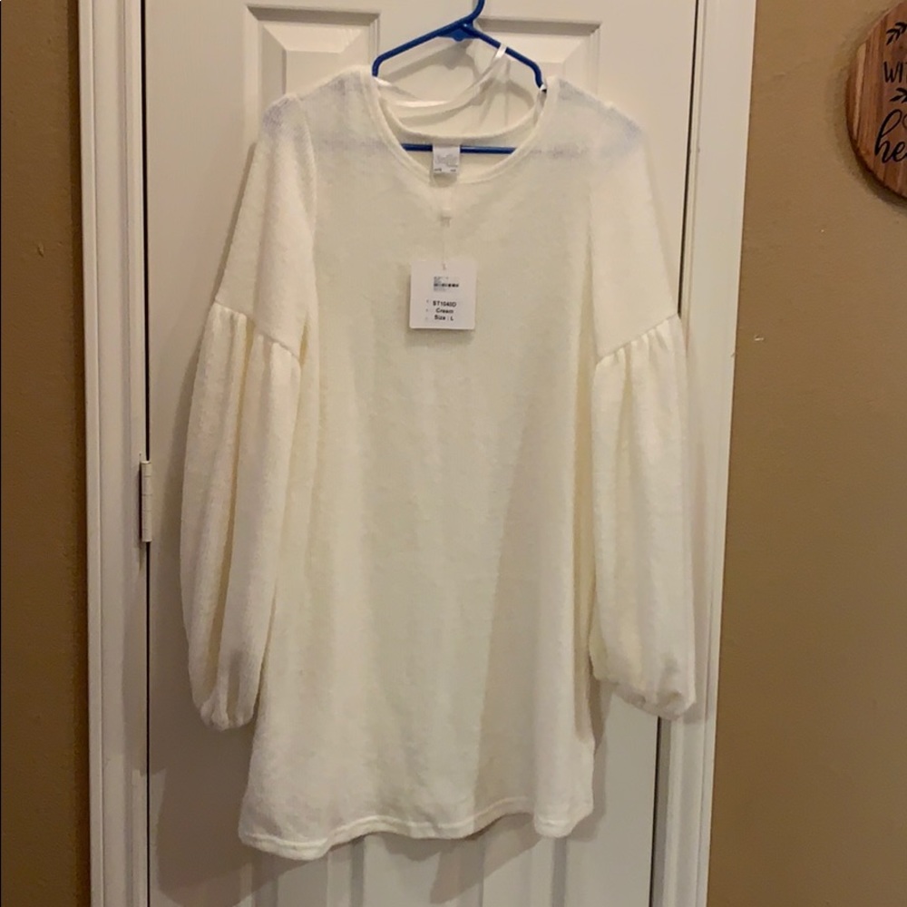 Selfie Leslie dress size large  NWT